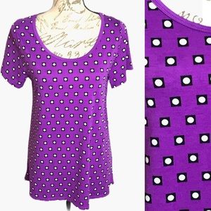 NWT Lularoe Medium Classic Tee